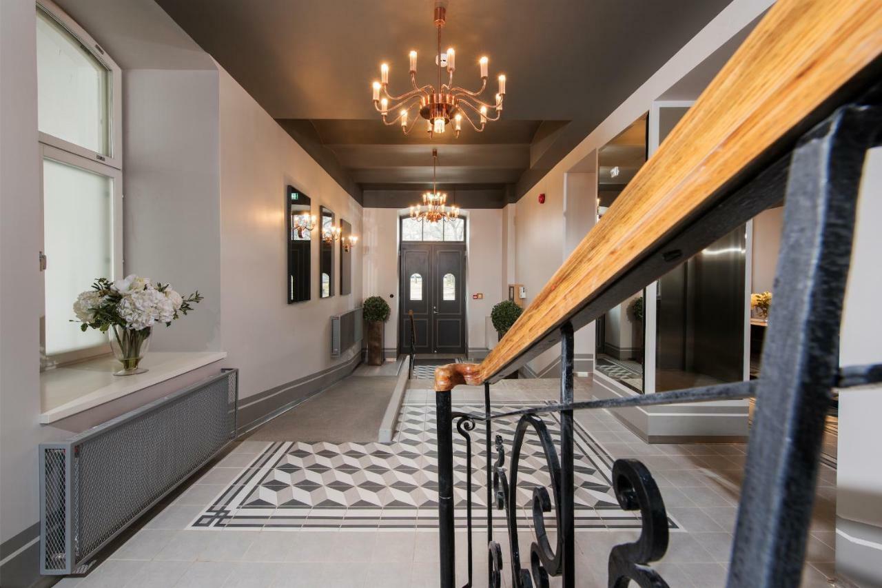 Tallinnhousing Studio At Mere Residence 24 H Reception Esterno foto